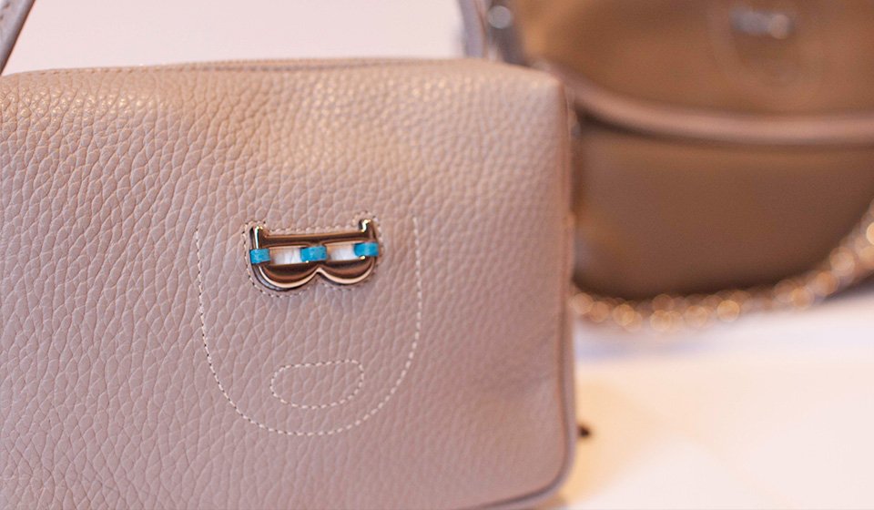 Colección b-smiley bolsos de piel box san sebastián