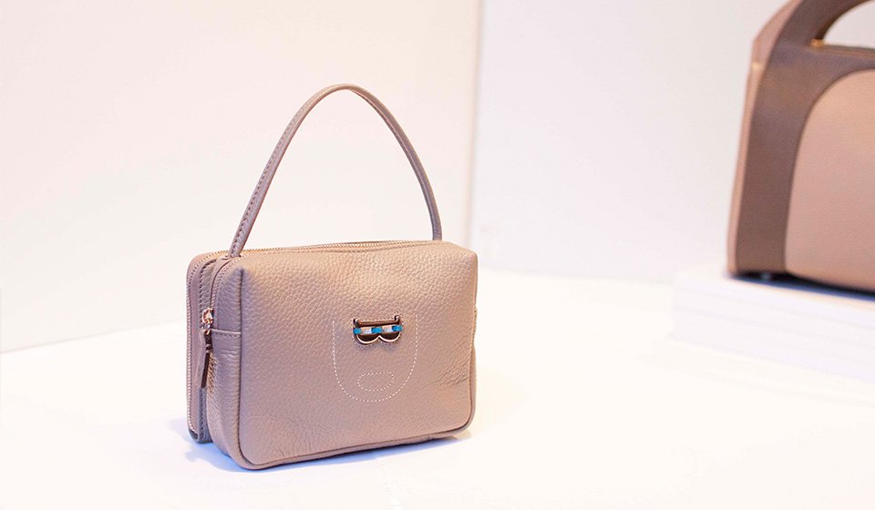 B-smiley bolso box san sebastian